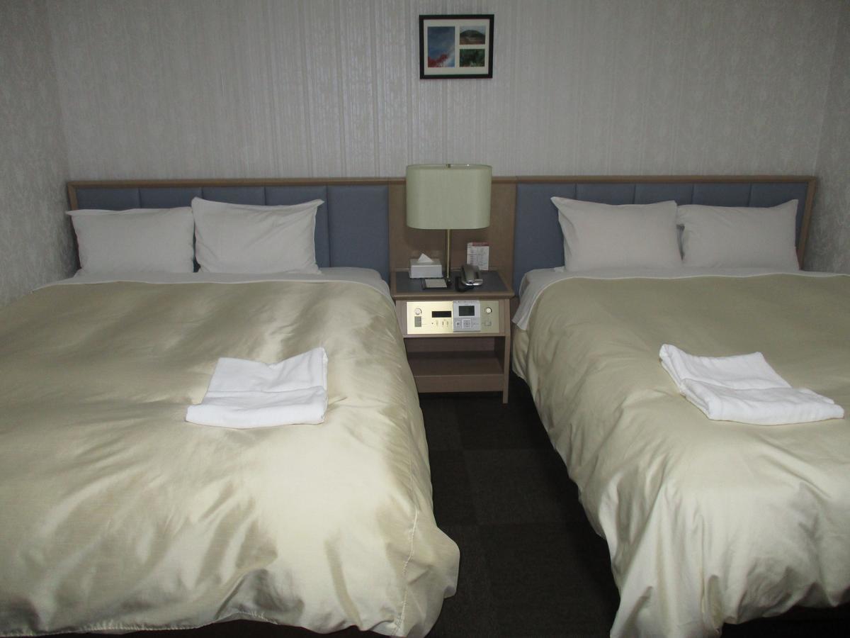 Hotel Fukushima Hills Exteriör bild
