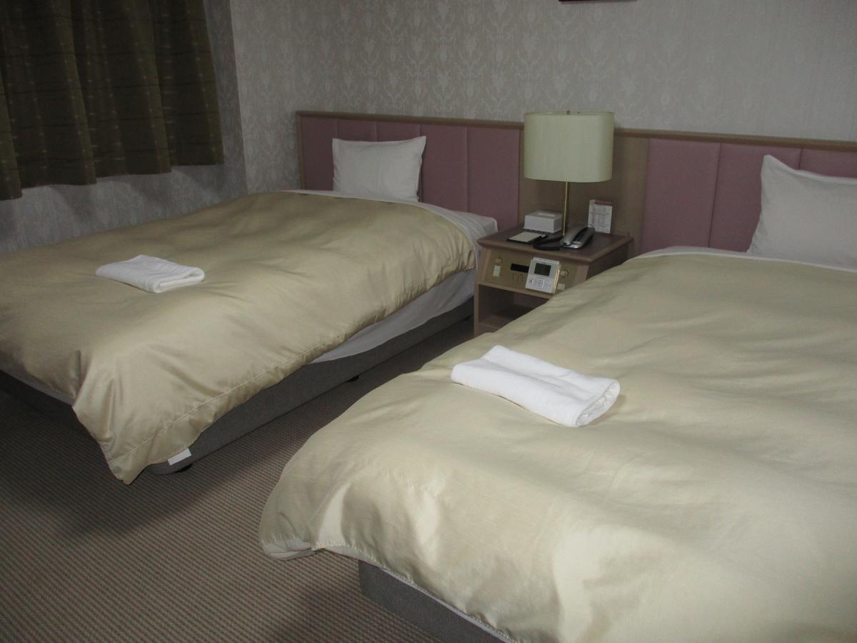 Hotel Fukushima Hills Exteriör bild